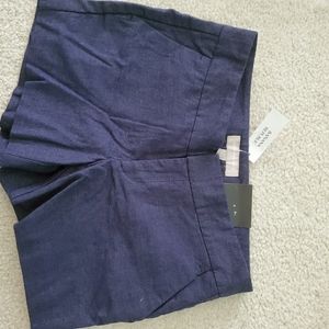 Brand new Banana Republic shorts. Very nice color.